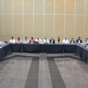 Gobierno y gremios abrieron una instancia de revisión paritaria para la administración pública