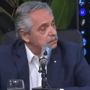 Alberto Fernández rompió el silencio sobre el famoso video íntimo en el ascensor de Casa Rosada