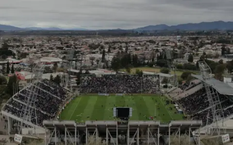 El estadio Padre Martearena volverá a albergar un clásico salteño este domingo 30 de noviembre.