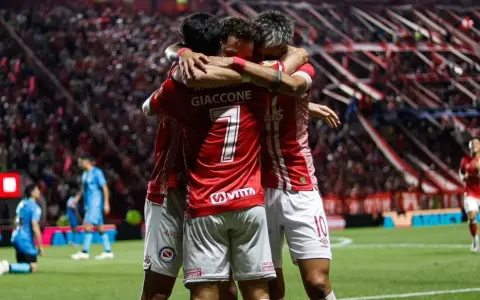 Argentinos Juniors le sumó más dolores de cabeza a River.