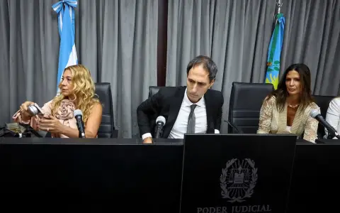 Los jueces di Tommaso, Savarino y Makintach.