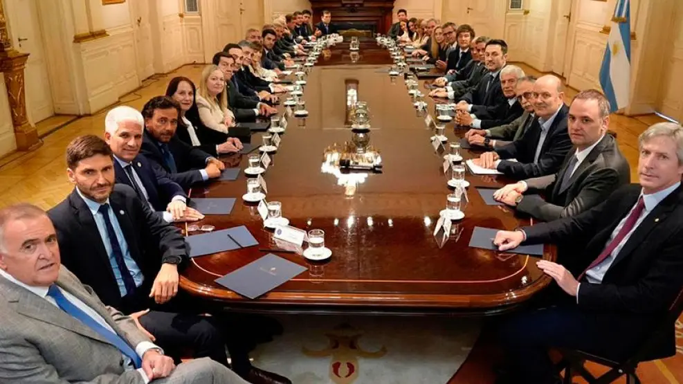 El diálogo con los gobernadores se vuelve una pieza central para sostener la gobernabilidad y las reformas.
