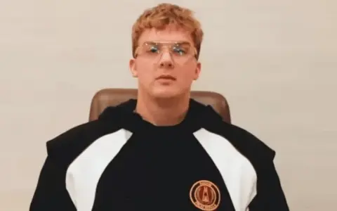Congelan los activos de Hayden Davis por el escándalo cripto