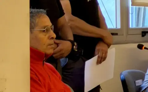 Hugo Guzmán asesinó a su esposa al golpearla con un pico mientras dormía