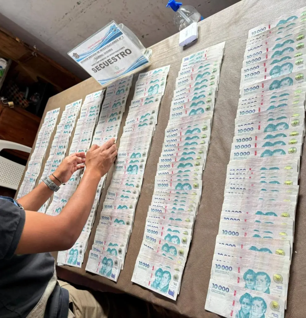 Dinero en efectivo secuestrado.