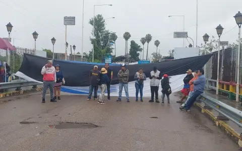 Las primeras horas del corte en el Puente Internacional