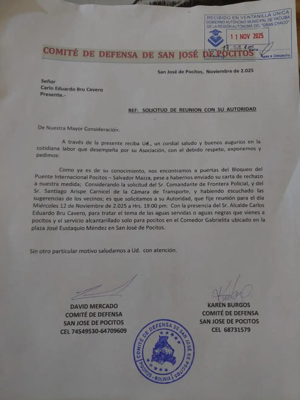 La invitación al alcalde Brú por parte de los vecinos