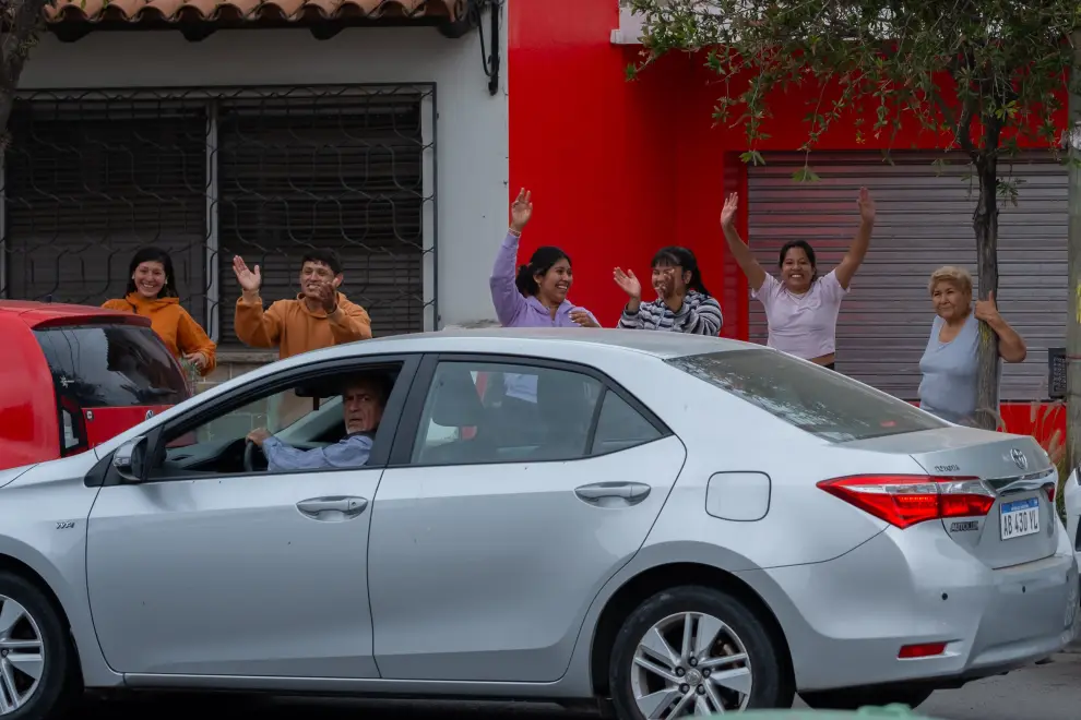 Protesta de taxistas por las calles de salta