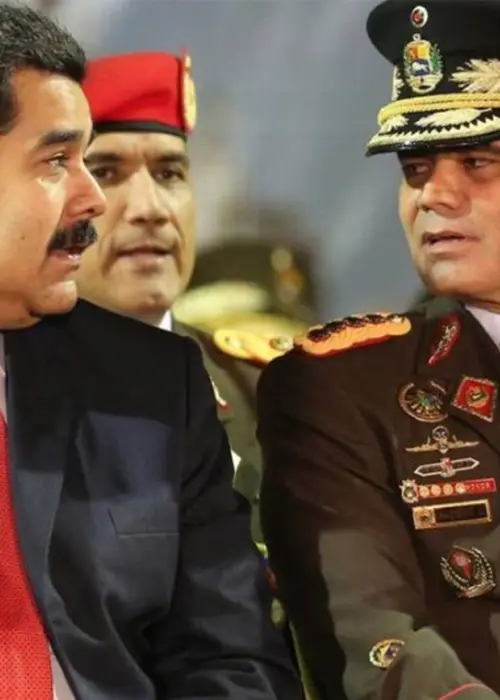 Nicolás Maduro con Vladimir Padrino López