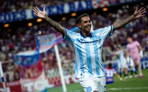 Racing no puede fallar en Rosario.