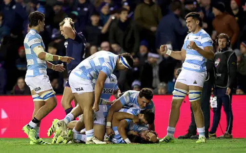 Los Pumas vuelven a ganar en Escocia después de 16 años.