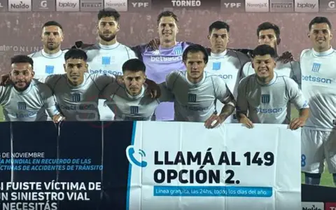 Racing levanta de a poco en el plano local.