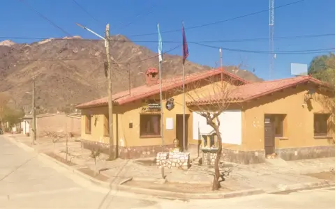 Comisaria de molinos