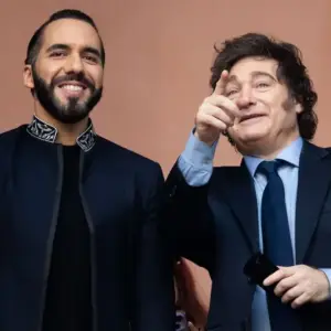 La cercanía con Milei y Bukele de uno de los candidatos: ¿Cómo son la derecha y la izquierda que representan Kast y Jara en Chile?