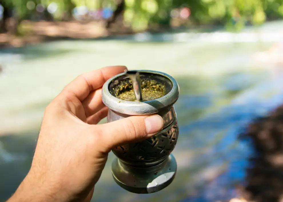 El mate es la infusión que más se consume en Argentina, muy por encima del café y el té. Según el Instituto Nacional de la Yerba Mate.