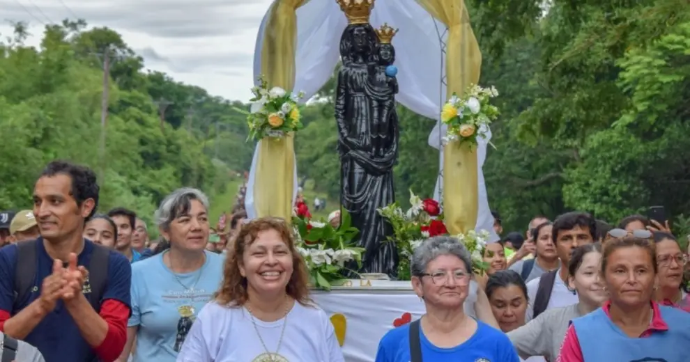El cobro a la Iglesia por una peregrinación al santuario de Loreto causó indignación en los locales y llegó a la vicepresidente.