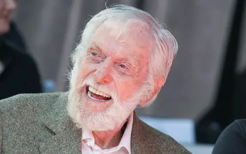 Dick Van Dyke 