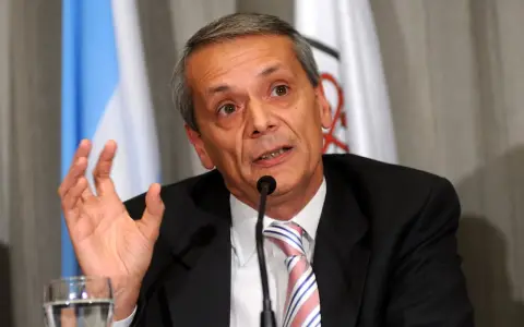 Javier Castrilli apuntó contra la AFA de Tapia, Toviggino, los árbitros y la complicidad dirigencial.