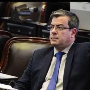 "Quieren borrar las huellas de las coimas"