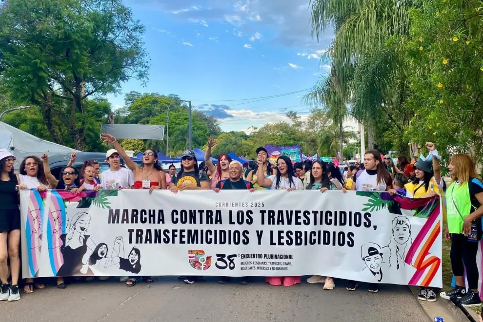 38° ENCUENTRO PLURINACIONAL
MUJERES, LESBIANXS, TRAVESTIS, TRANS,
BISEXUALES, INTERSEXUALES Y NO BINARIES