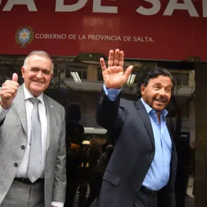 Gustavo Saénz se reunió en "casa" con otros gobernadores para construir un interbloque y sumar ex libertarios