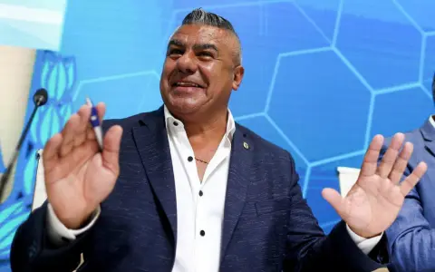 Claudio "Chiqui" Tapia