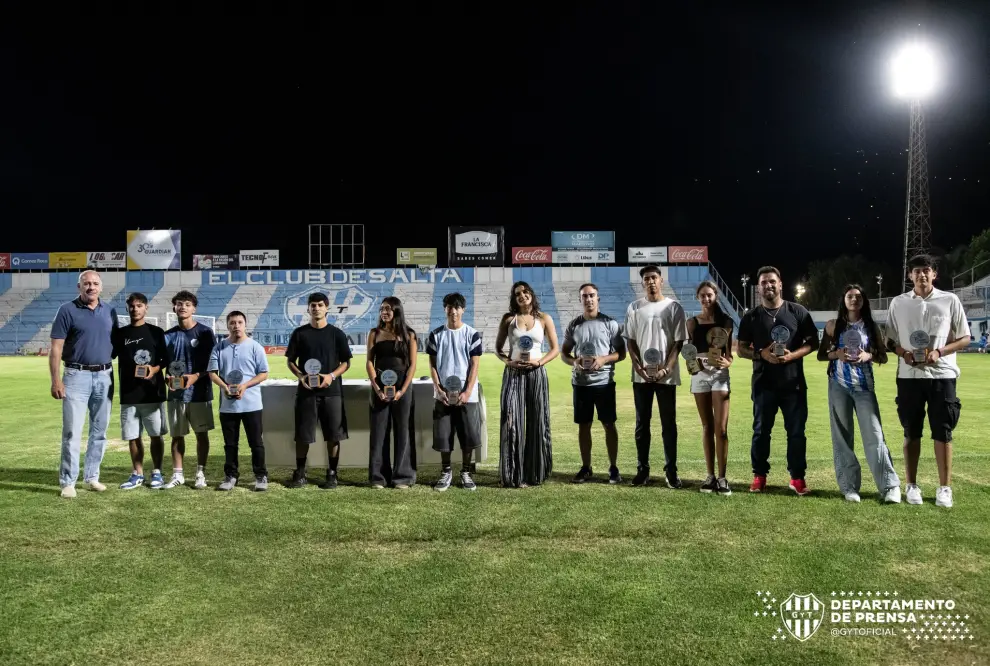 Reconocimiento a los deportistas de todas las disciplinas de la entidad millonaria.