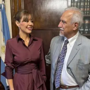 Juan Carlos Romero le legó su despacho a Flavia Royón