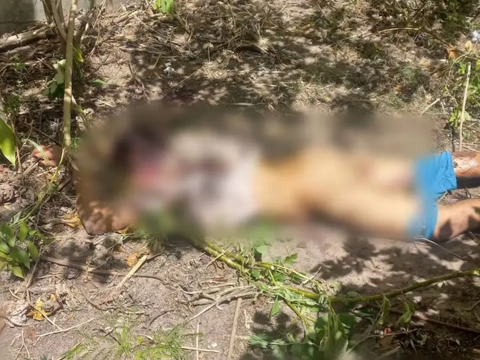 El hombre falleció en el lugar como consecuencia de las heridas, según autoridades locales.