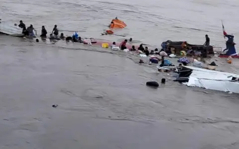 Un alud en perú dejó al menos 12 muertos