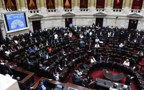 Ley de Inocencia Fiscal, dólares y colchón: El derecho penal vuelve a ocupar su lugar