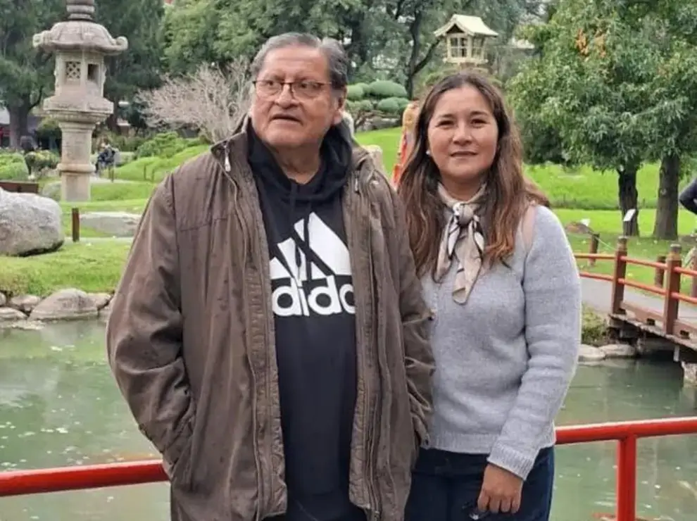 Fabiana de los Ángeles Morales Andrada y su marido, ahora viudo
