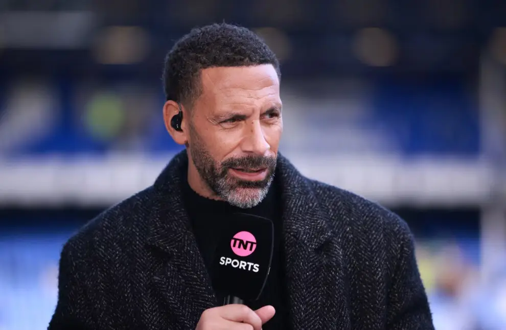Rio Ferdinand será el conductor del sorteo del Mundial