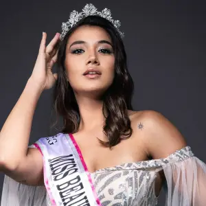 Orgullo de Joaquín V. González: Lourdes Vigne representa al país en el Miss Beauty World 2025