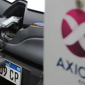 Cargar el auto mientras se duerme y arrancar el día a “tanque lleno”: el cambio que impulsan los híbridos chinos en Salta