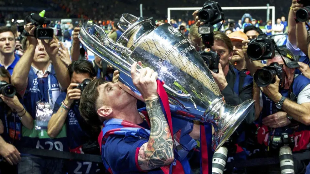 Con la Orejona: la Champions League conquistada con Barcelona en 2015.