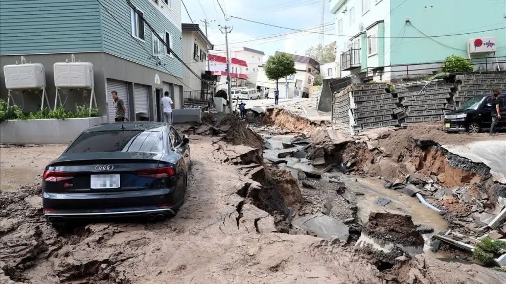 Un terremoto de gran magnitud sacudió la costa de Japón