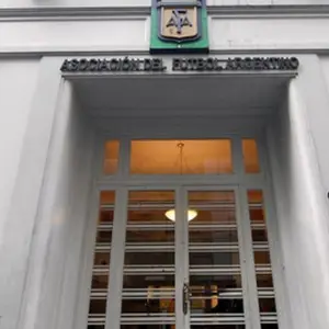Tras las huellas de Sur Finanzas, se producen al menos 35 allanamientos en la AFA y en decenas de clubes