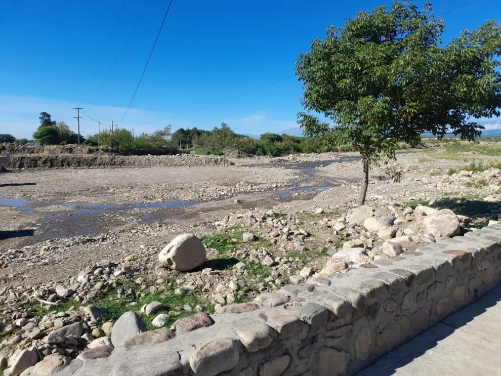 Sector de obras del nuevo puente Vaqueros
