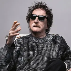 Charly García y su emoción al ver la esquina con su nombre