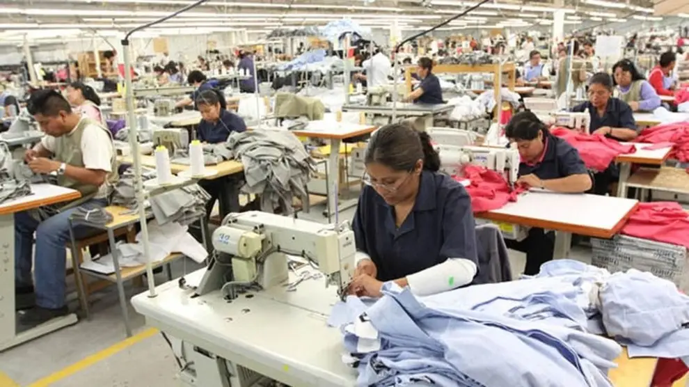 La caída en el empleo textil sufre porcentualmente las mismas perdidas que en construcción según datos oficiales.