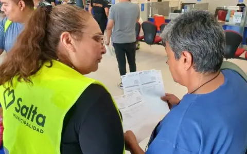 Con factura en mano, las tasas de financiación para estar al día con los impuestos bajan.