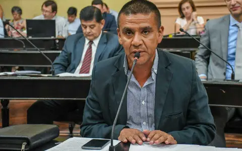 Senadores de Salta - Dani Nolasco presidente de la comisión de Educación 