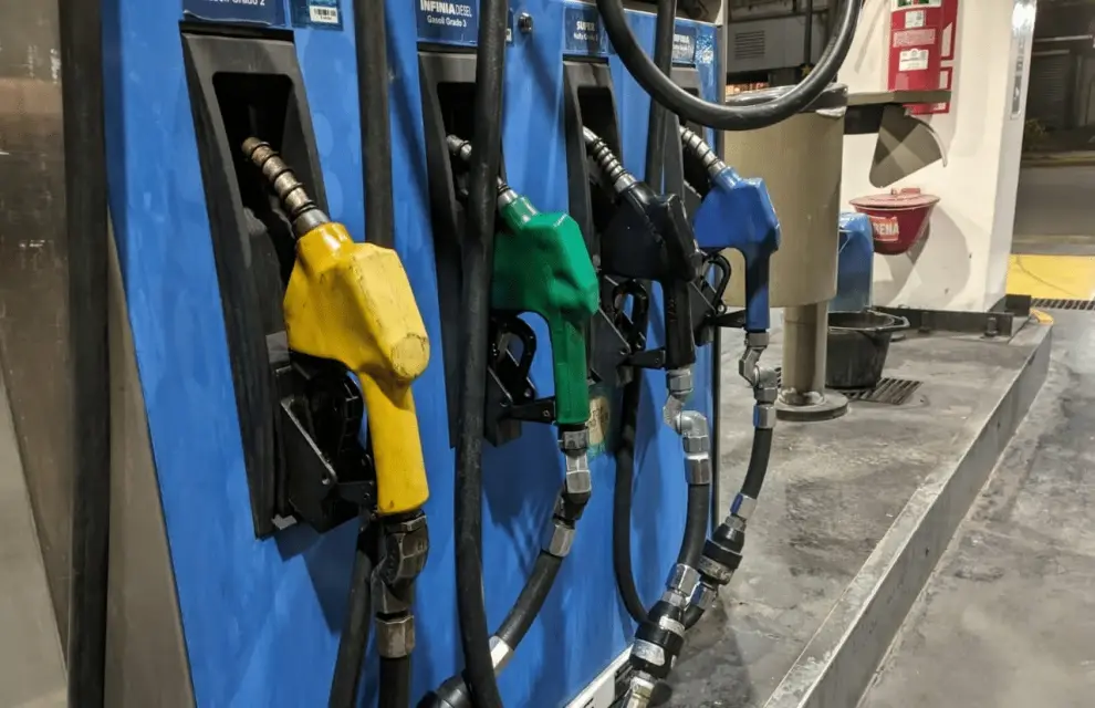 Empresarios aseguran no entender la dinámica de aumento de precios de combustibles