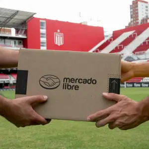 La sorprendente forma con la que Mercado Libre y su creador Marcos Galperin, le enviaron un contundente mensaje a Claudio "Chiqui" Tapia