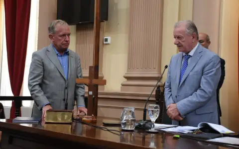 Daniel Moreno y el Vicegobernador, antes de la jura.