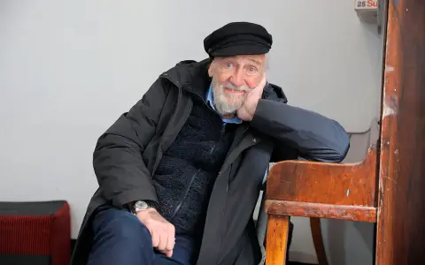 Héctor Alterio