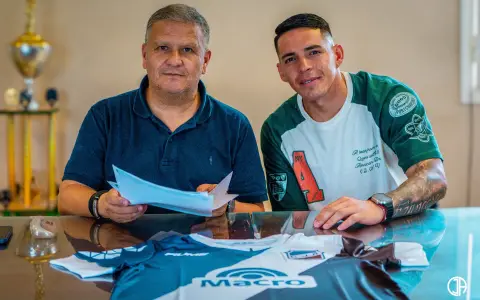 Matías Montero renovó con Juventud Antoniana hasta diciembre de 2026.
