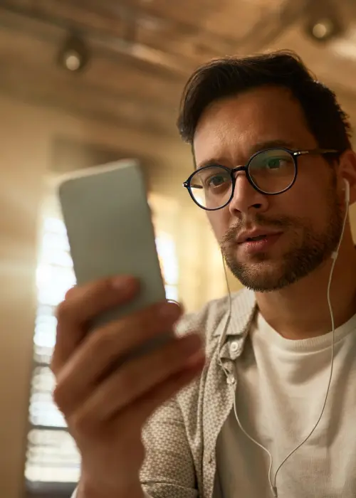 Los sistemas automáticos de marcación utilizan inteligencia artificial para registrar la duración y reacción ante llamadas no deseadas
