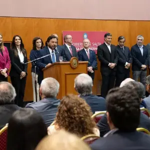 Gustavo Sáenz: "Hay que pensar en las próximas generaciones y no en las próximas elecciones"